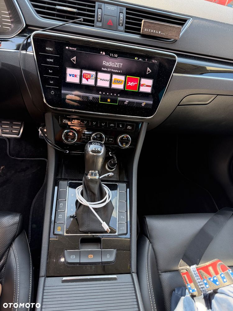 Skoda Superb 2.0 TDI SCR 4x4 L&K DSG - 12