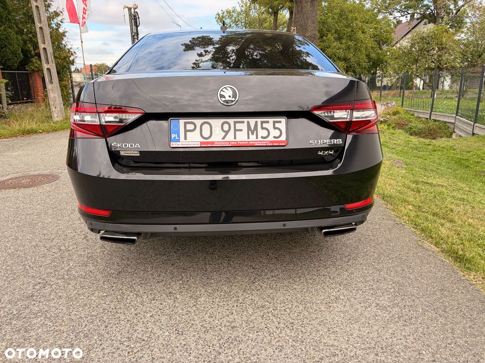 Skoda Superb 2.0 TSI 4x4 L&K DSG - 6