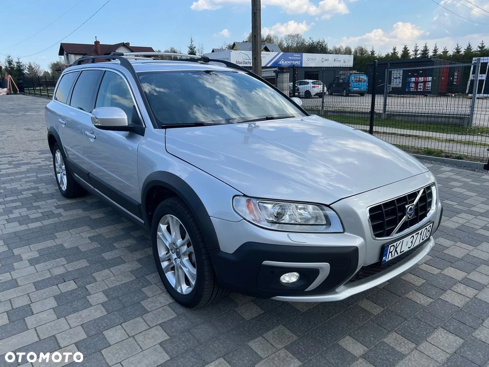 Volvo XC 70 T5 AWD Dynamic Summum - 4