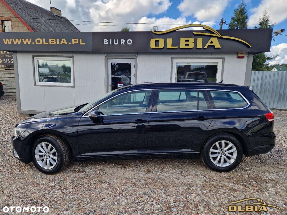 Volkswagen Passat - 8