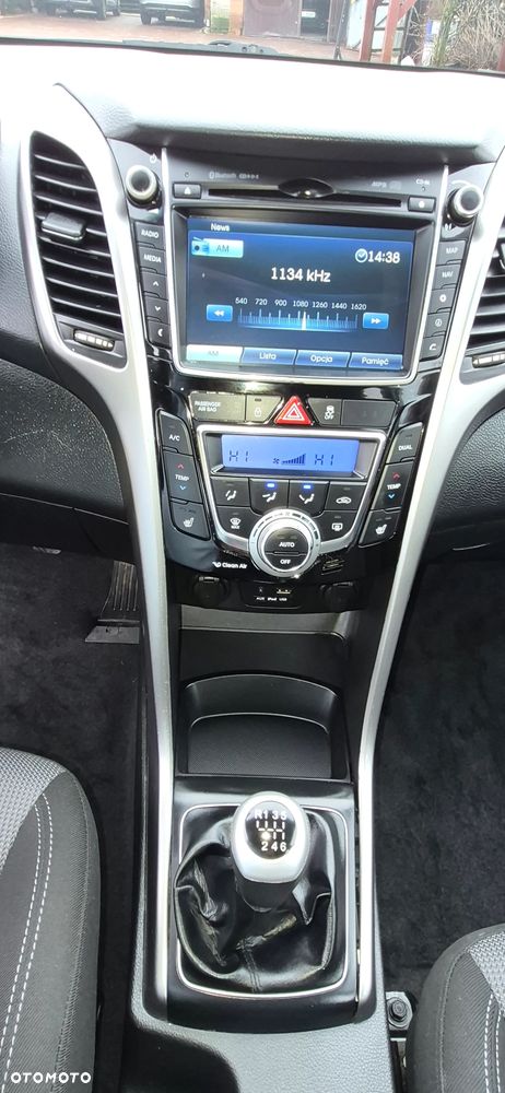 Hyundai i30 i30cw 1.6 CRDi blue Classic - 18