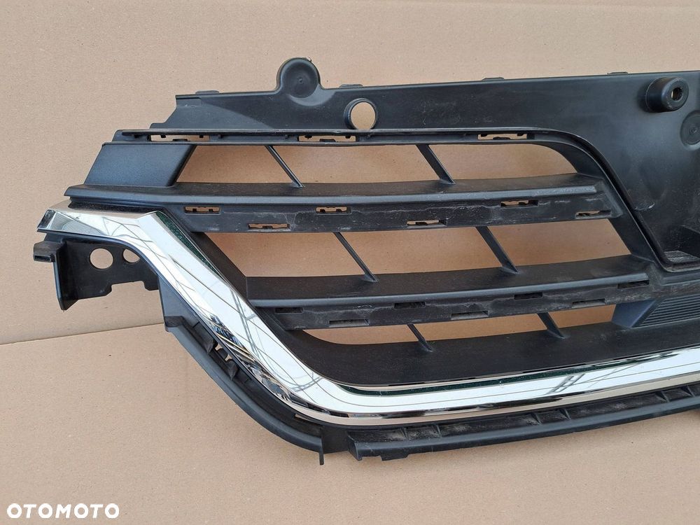 ATRAPA GRILL RENAULT KANGOO III 3 IV 4 21- - 2