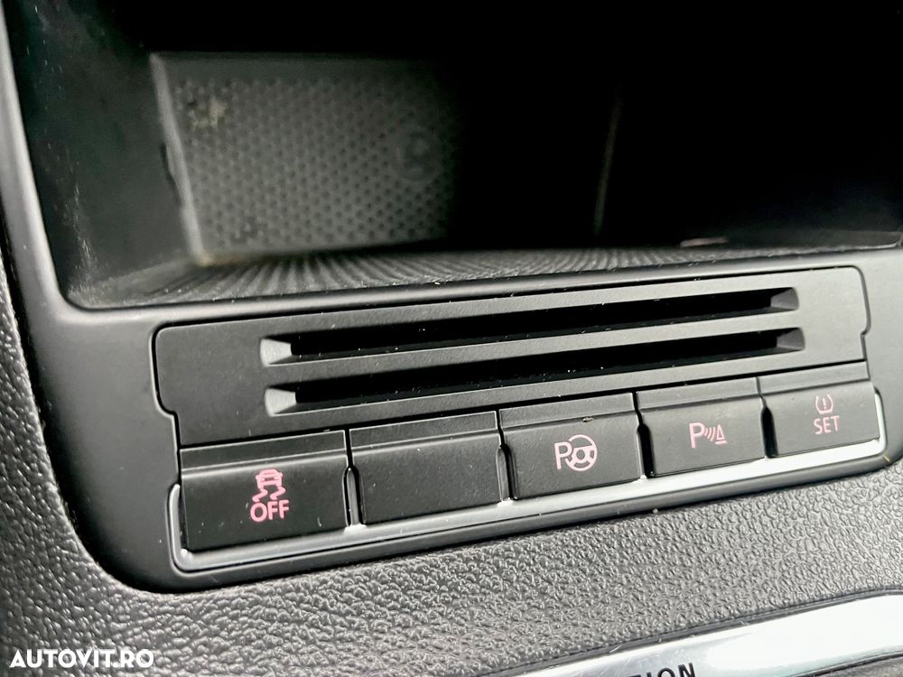 Volkswagen Tiguan 2.0 TDI DPF 4Motion Team - 8