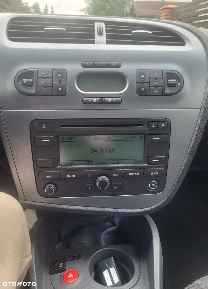 Seat Leon 1.6 Reference - 9