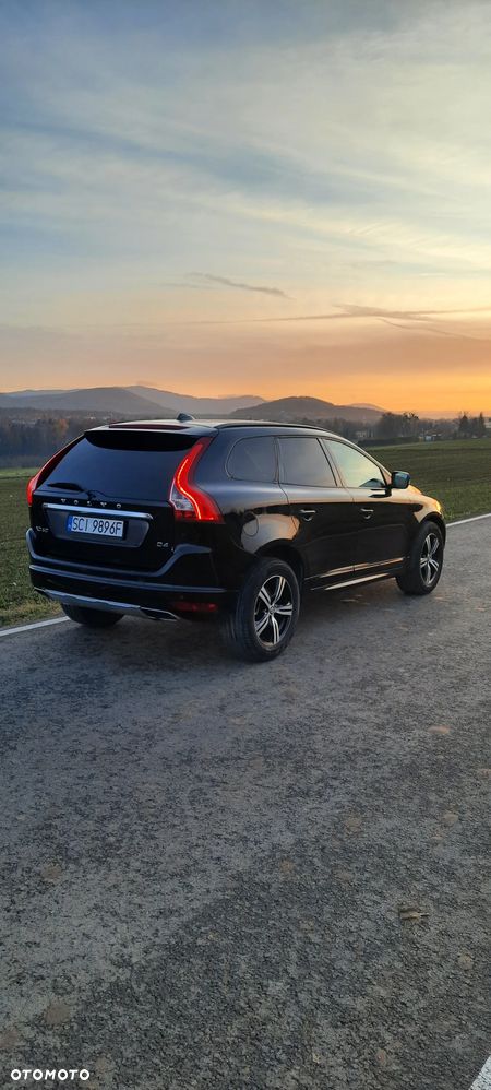 Volvo XC 60 D4 Drive-E Momentum - 6
