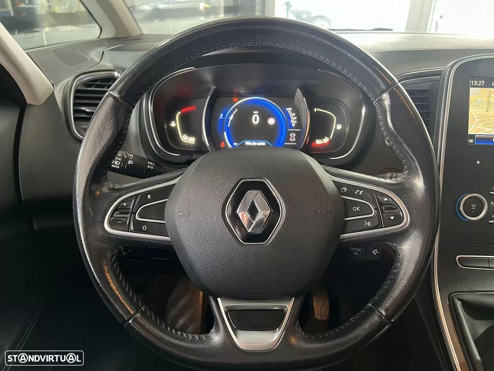 Renault Scénic 1.5 dCi Exclusive SS - 8