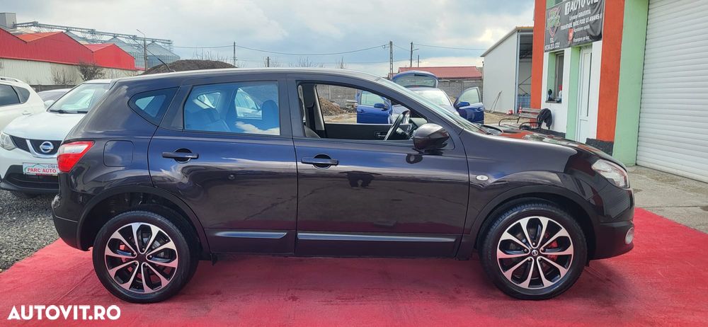 Nissan Qashqai 1.5 DCI TEKNA - 6