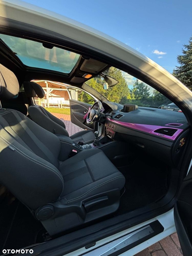 Renault Megane - 5