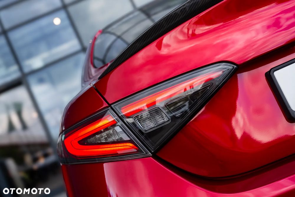 Alfa Romeo Giulia - 13