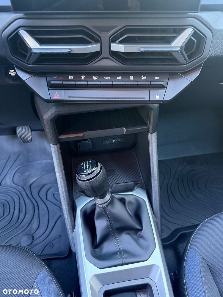 Dacia Duster 1.2 TCe mHEV Journey - 33