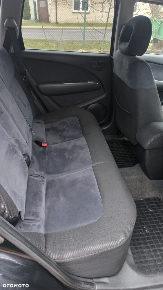 Mitsubishi Outlander 2.0 Comfort 4WD - 7