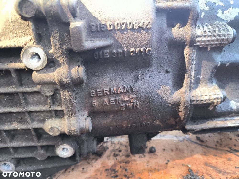 Skrzynia biegów Audi A6 C5 2.5 TDi 01e301211c - 5
