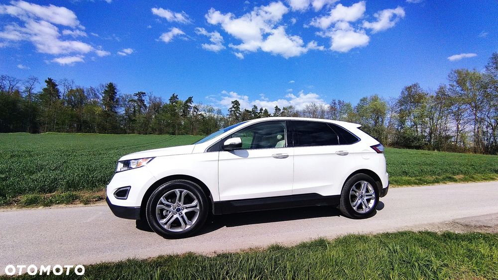 Ford Edge - 2