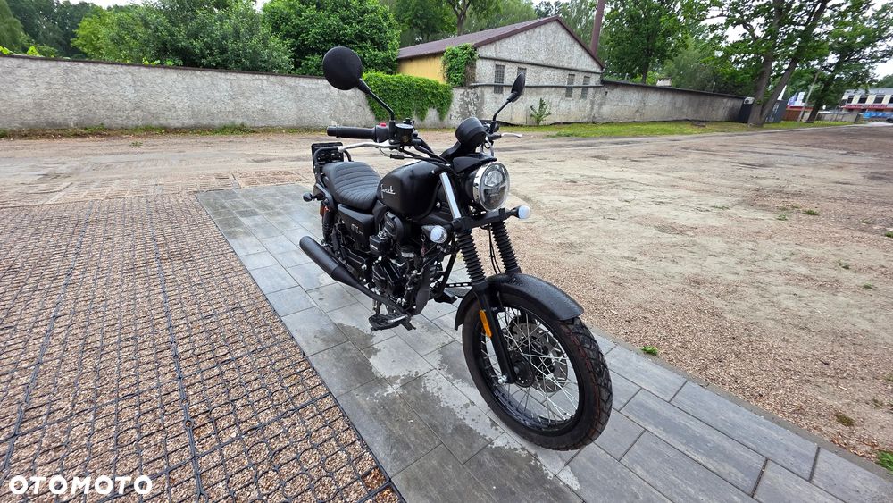 Junak M12 - 1