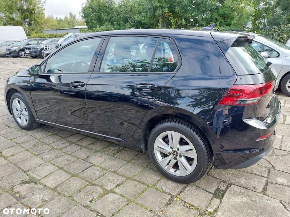 Volkswagen Golf - 9