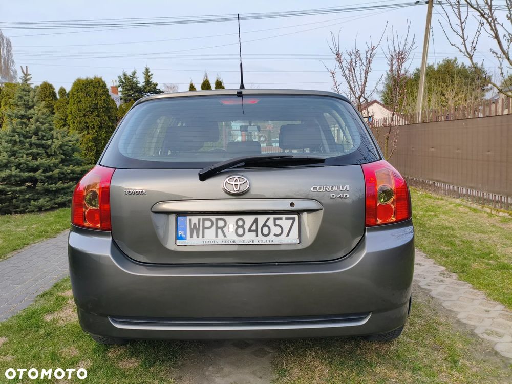 Toyota Corolla 1.4 D-4D Luna - 6