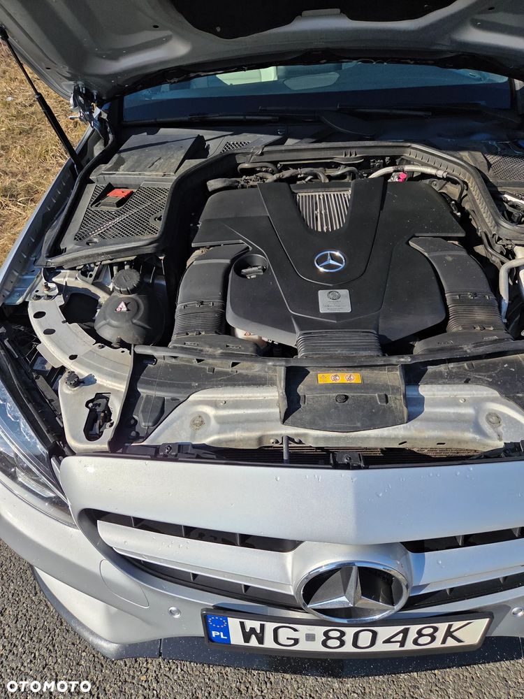 Mercedes-Benz Klasa C 400 4Matic 7G-TRONIC AMG Line - 21