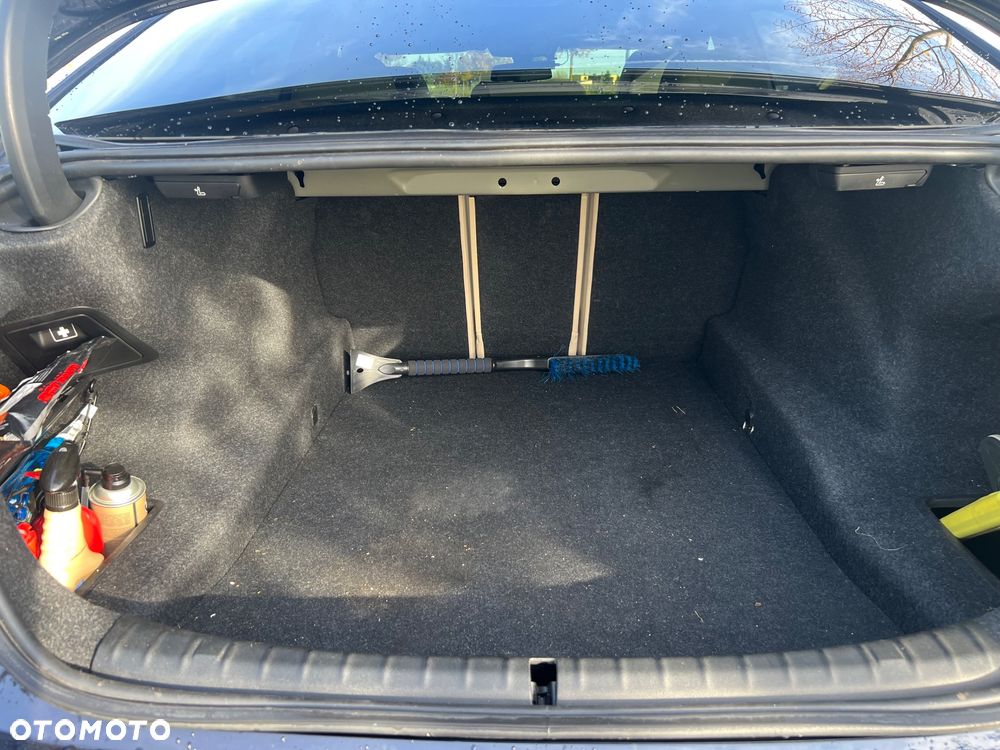 BMW Seria 5 530i Luxury Line - 15