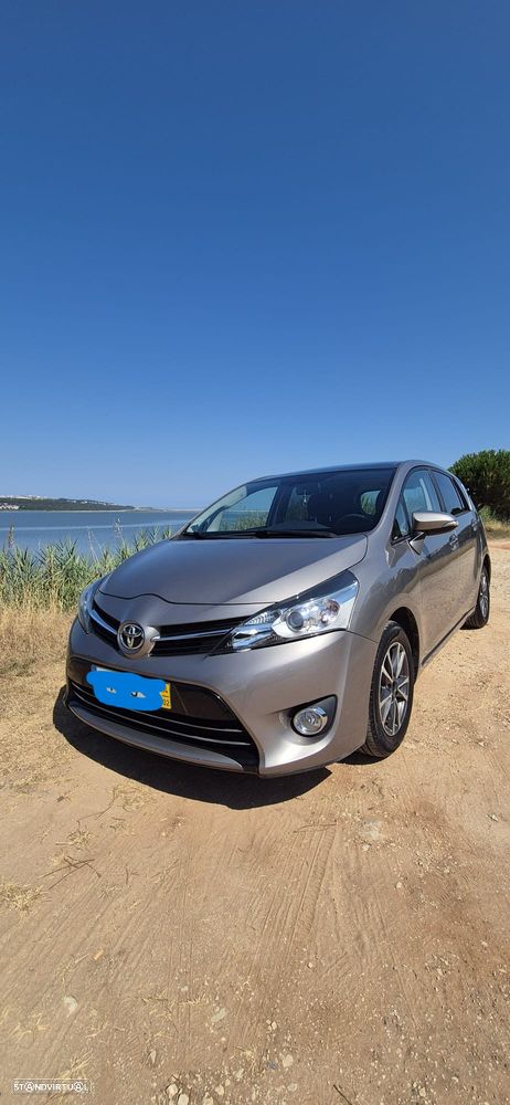 Toyota Verso 1.6 D-4D Comfort+GPS - 4