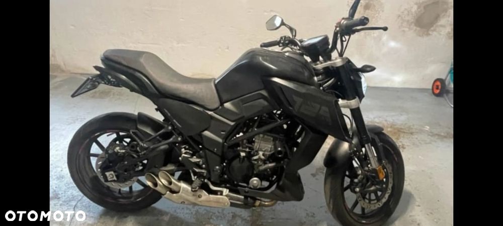 Motobi Inny - 7