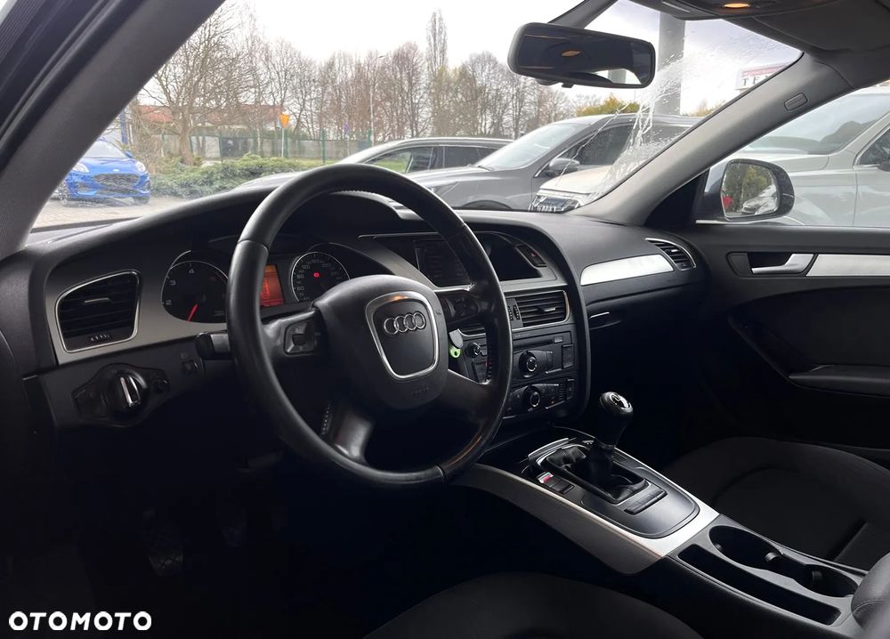 Audi A4 Limousine 2.0 TDI DPF Ambition - 9