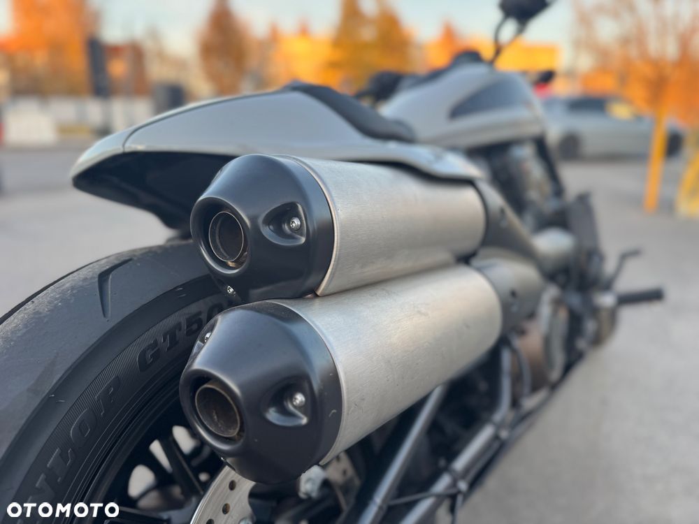 Harley-Davidson Sportster - 18