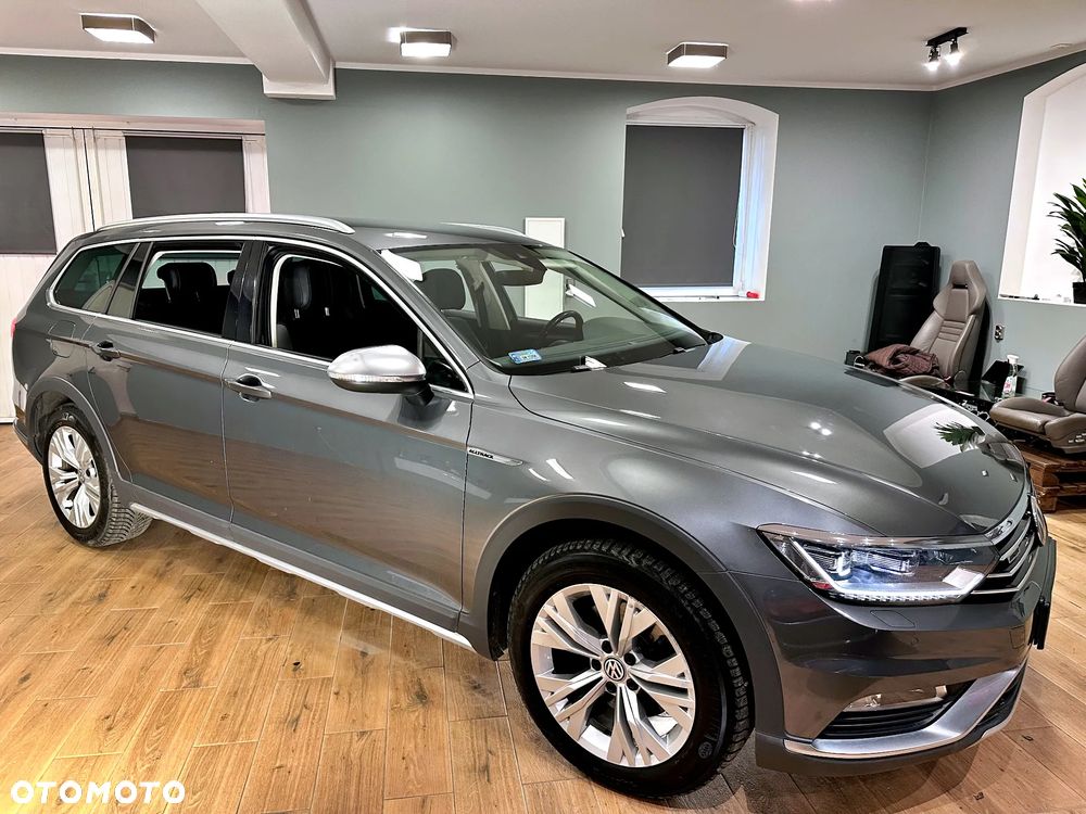 Volkswagen Passat Alltrack 2.0 TDI SCR 4Mot DSG - 9