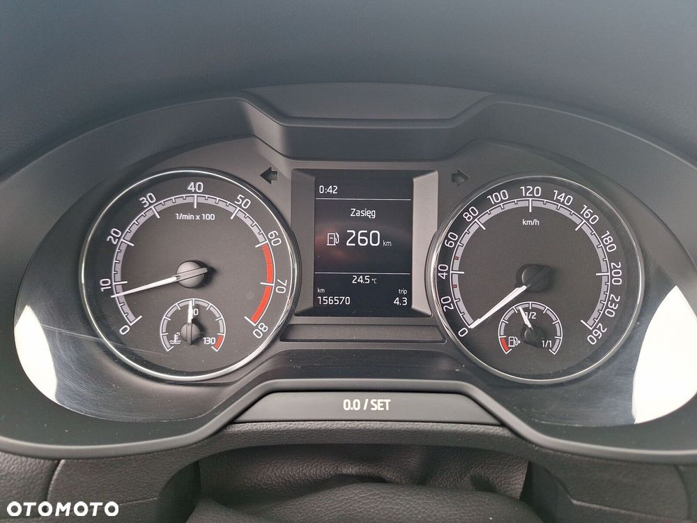 Skoda Octavia - 16
