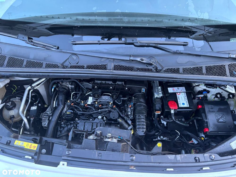 Peugeot Partner - 17