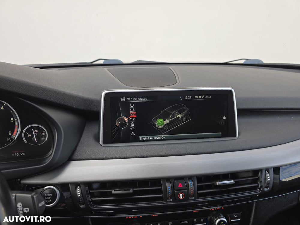BMW X5 xDrive40d - 33