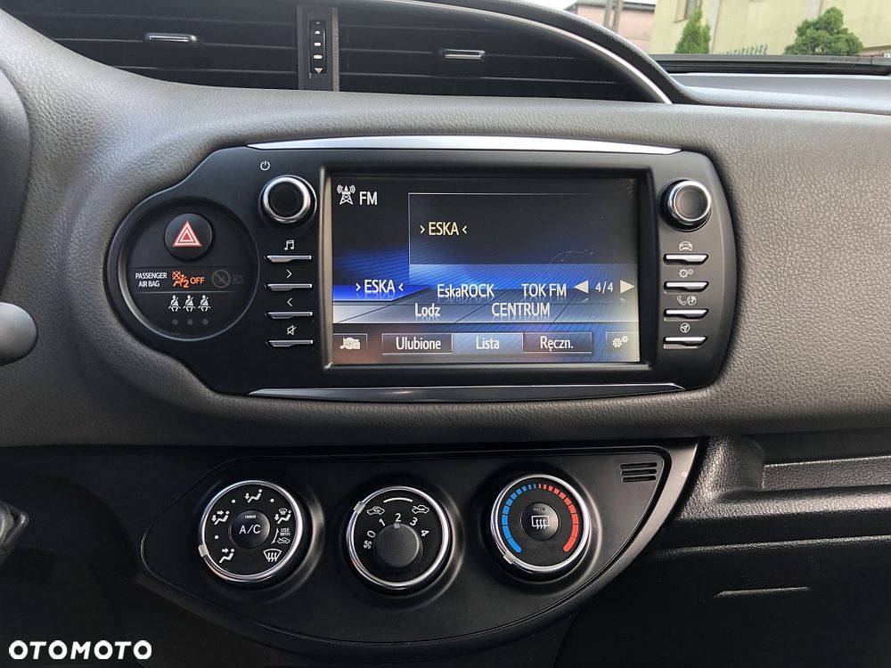 Toyota Yaris 1.5 Premium - 17