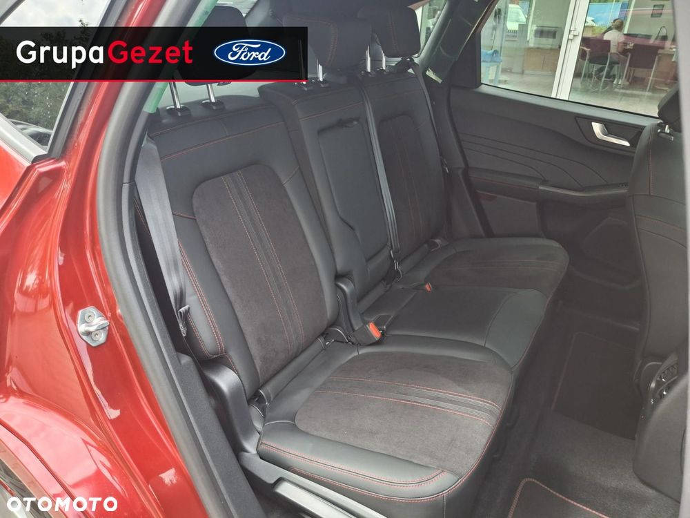 Ford Kuga - 16