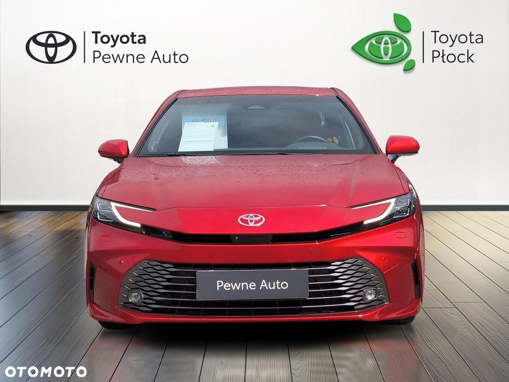 Toyota Camry - 10