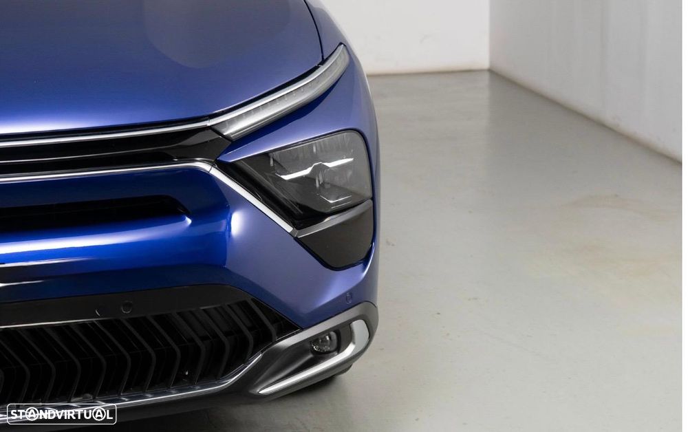 Citroën C5 X PureTech 130 S&S EAT8 SHINE — fotografia 5