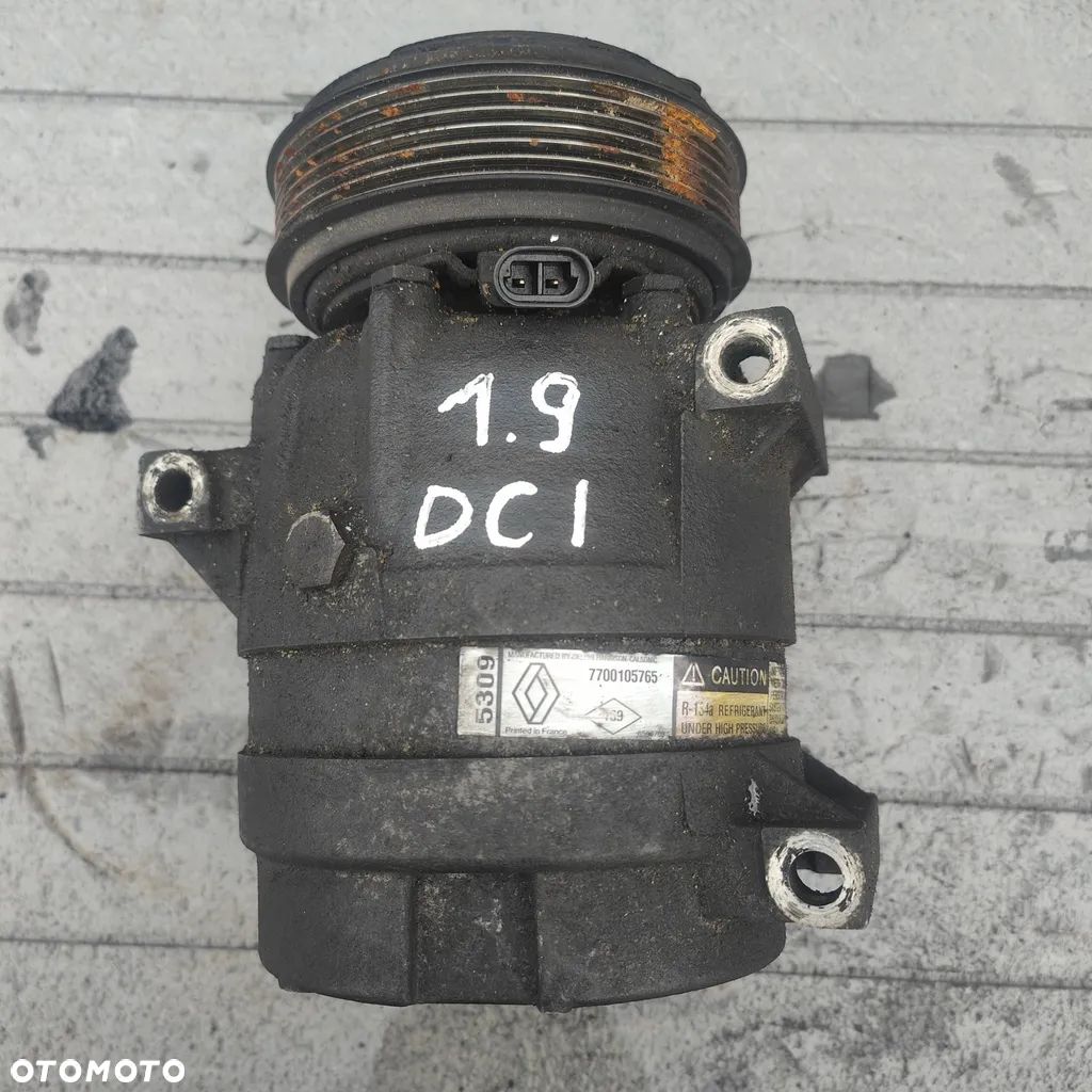 SPRĘŻARKA KLIMATYZACJI 7700105765 RENAULT SCENIC I 1.9 DCI - 1