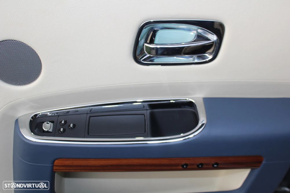 Rolls Royce Ghost - 41