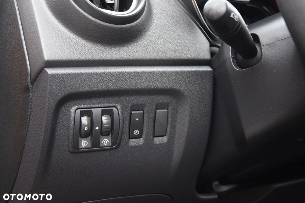 Renault Captur 0.9 Energy TCe XMOD EU6 - 18