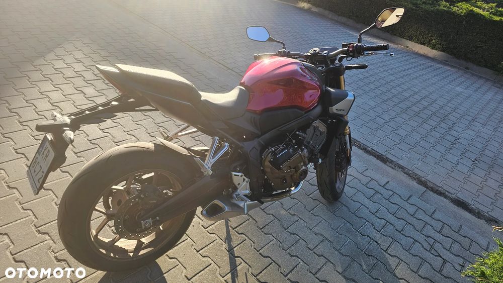 Honda CB - 3
