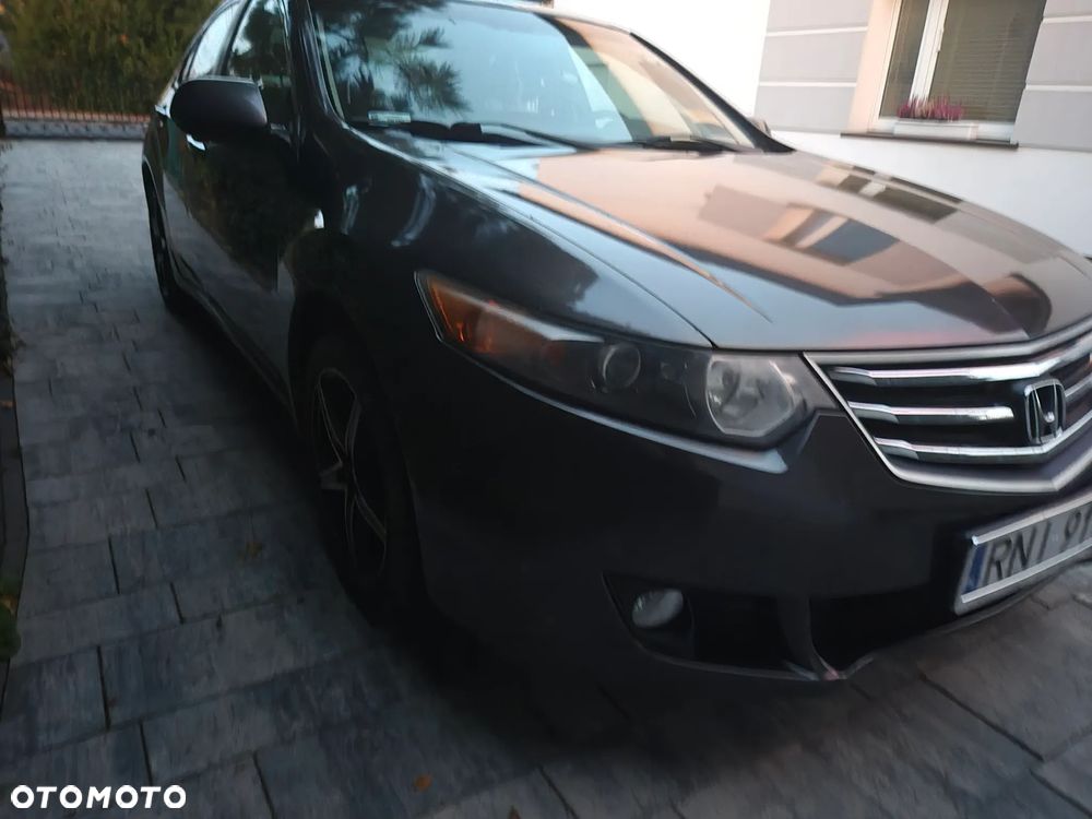 Honda Accord 2.0 Elegance - 2