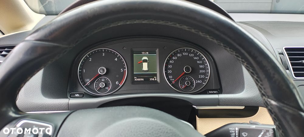 Volkswagen Touran 2.0 TDI DPF Comfortline DSG - 7