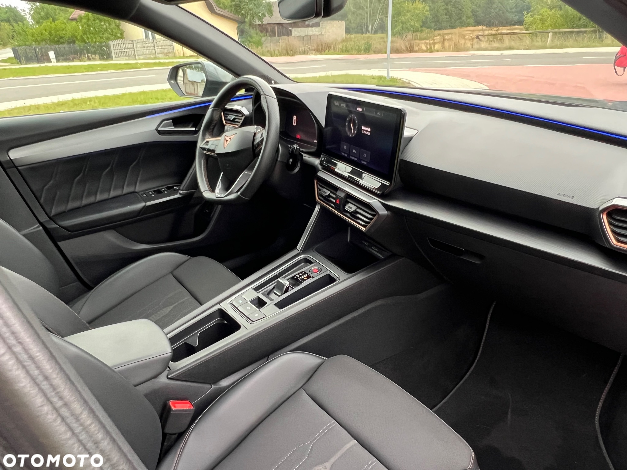 Cupra Leon 1.5 eTSI DSG - 32