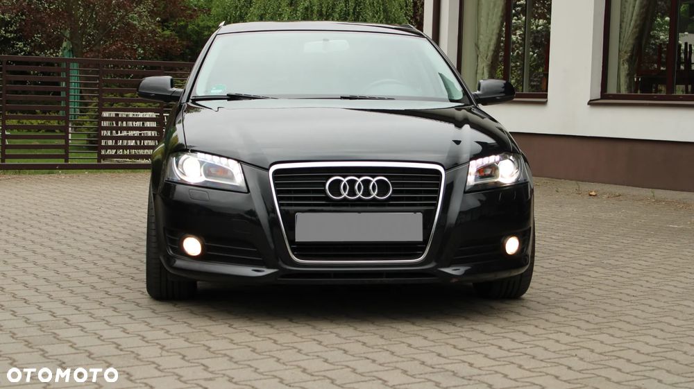 Audi A3 Sportback 1.6 TDI Attraction - 9