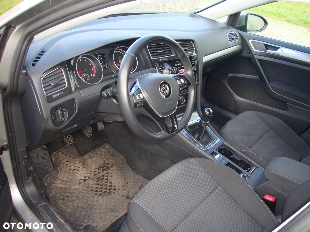 Volkswagen Golf 1.0 TSI (BlueMotion Technology) Comfortline - 14