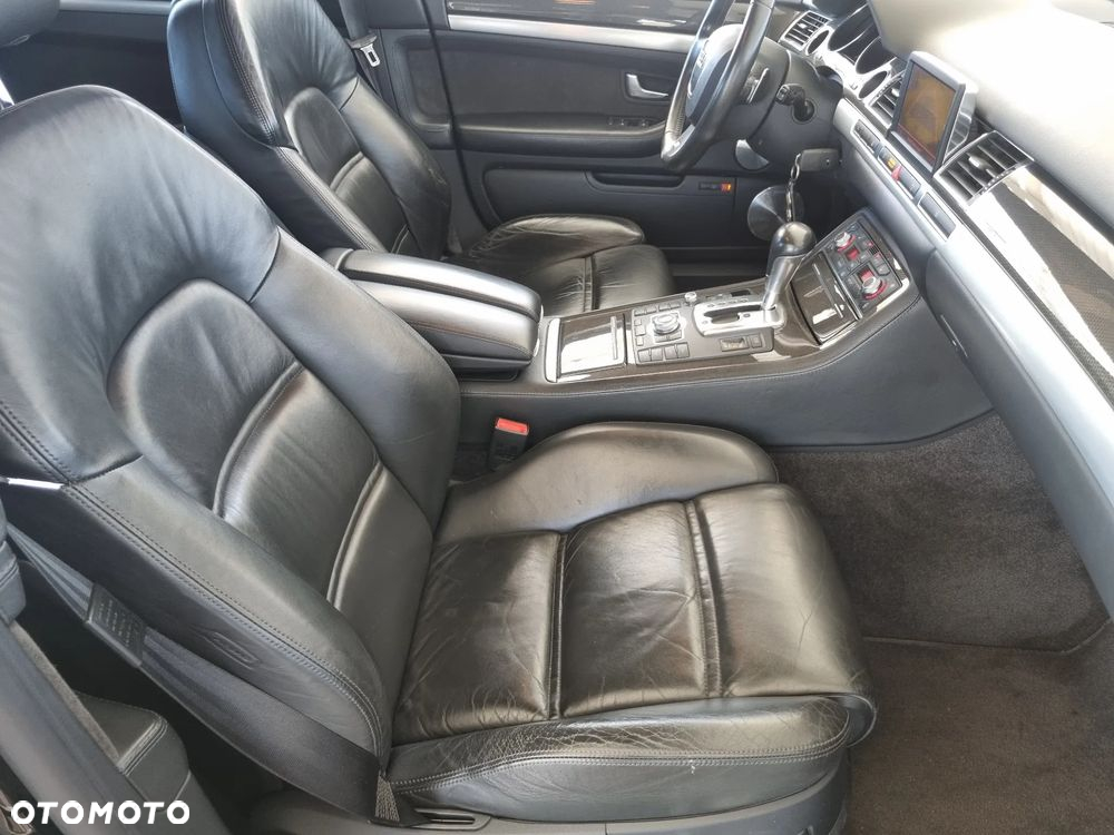 Audi S8 5.2 FSI Quattro - 39
