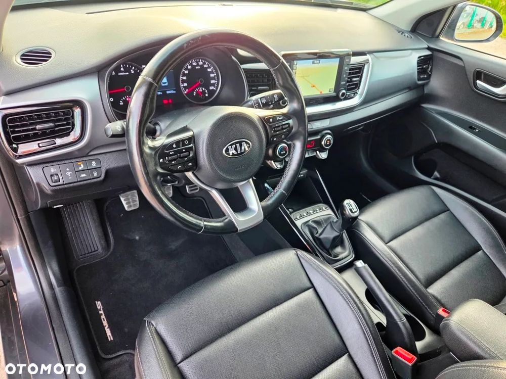 Kia Stonic 1.0 T-GDI 120 Platinum Edition - 29
