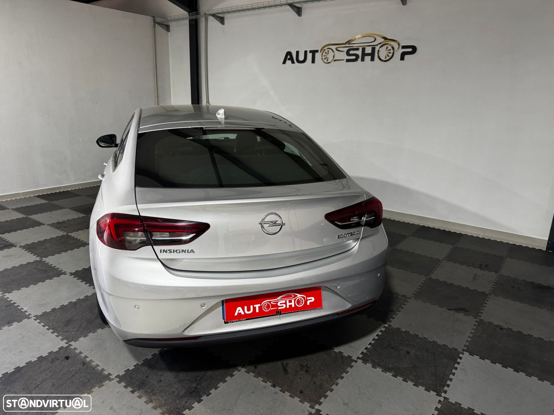 Opel Insignia Grand Sport 1.6 CDTi Selective - 18