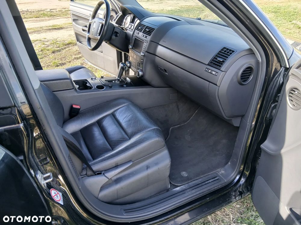 Volkswagen Touareg - 8