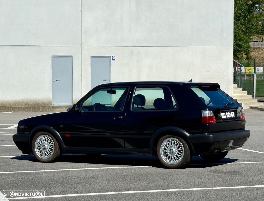 VW Golf 1.8 GTI 16V - 10