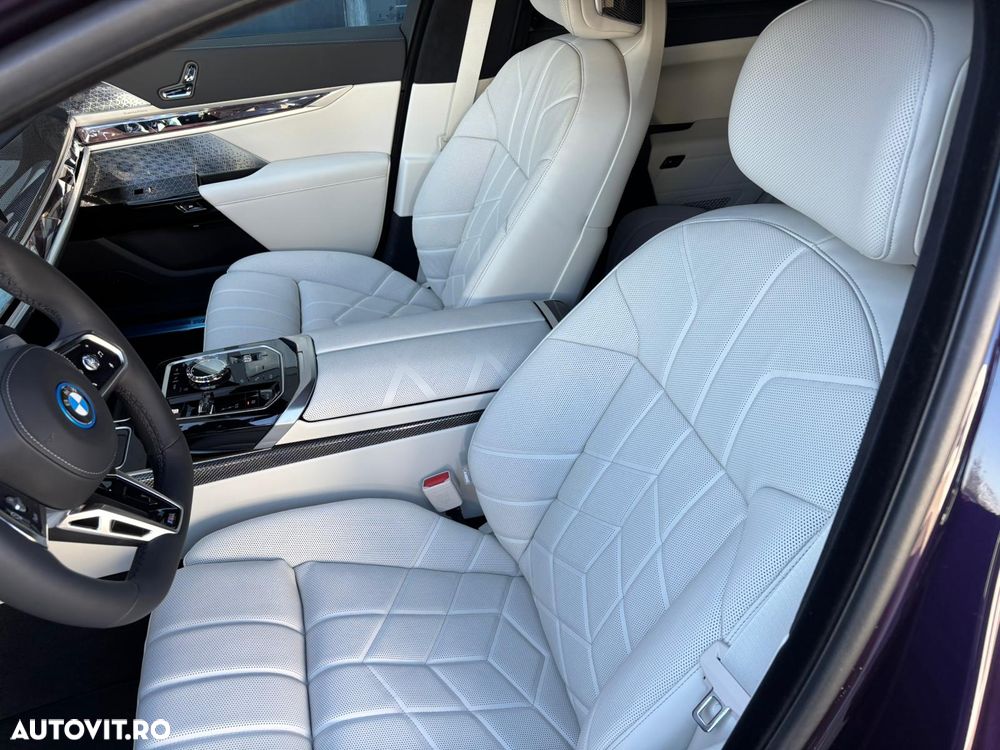 BMW Seria 7 750e xDrive - 12