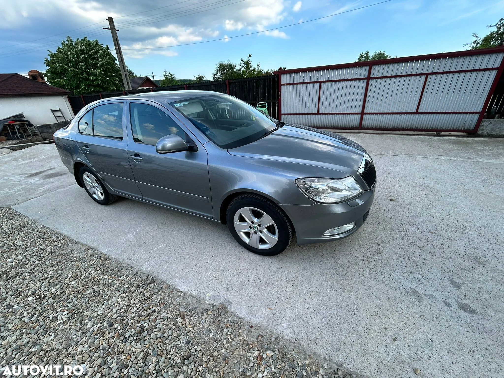 Dezmembrez Skoda Octavia 2 Facelift 1.6 Diesel CAYC - 3